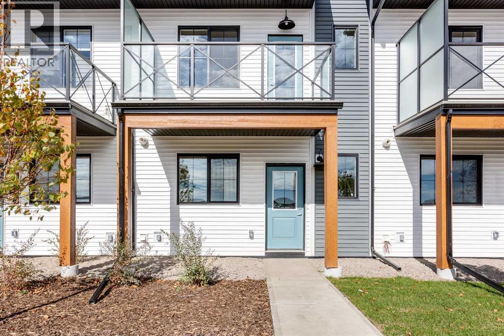 Single Family House for Sale in   Rangeview Drive SE Rangeview Calgary 
