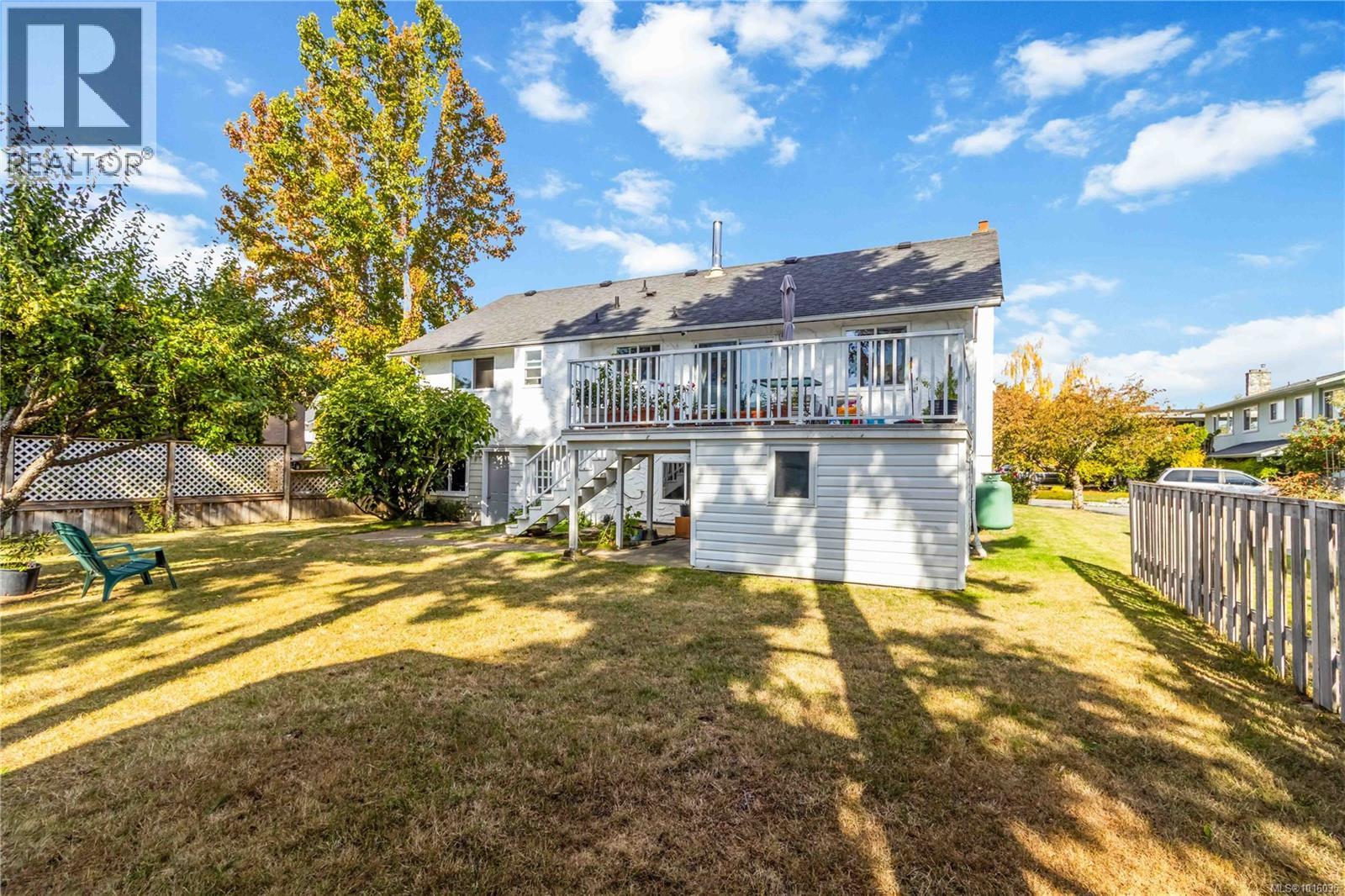  1817 Hartwood Place, Saanich