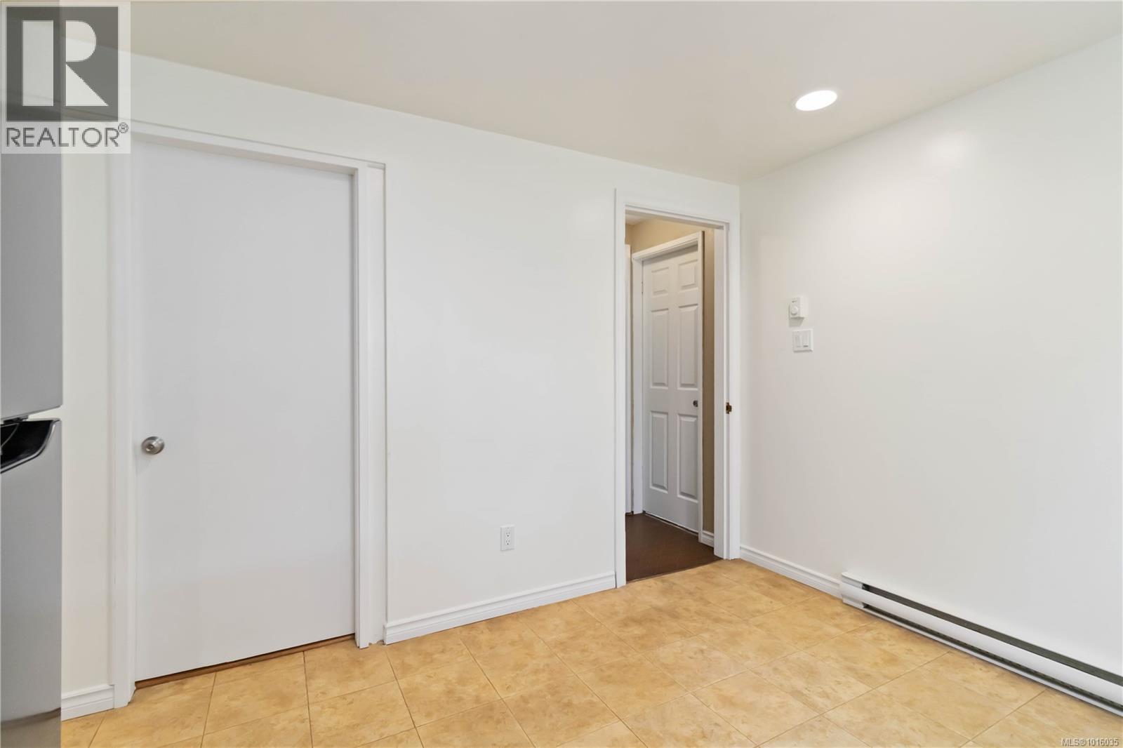  1817 Hartwood Place, Saanich
