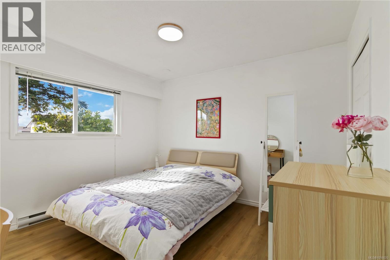  1817 Hartwood Place, Saanich