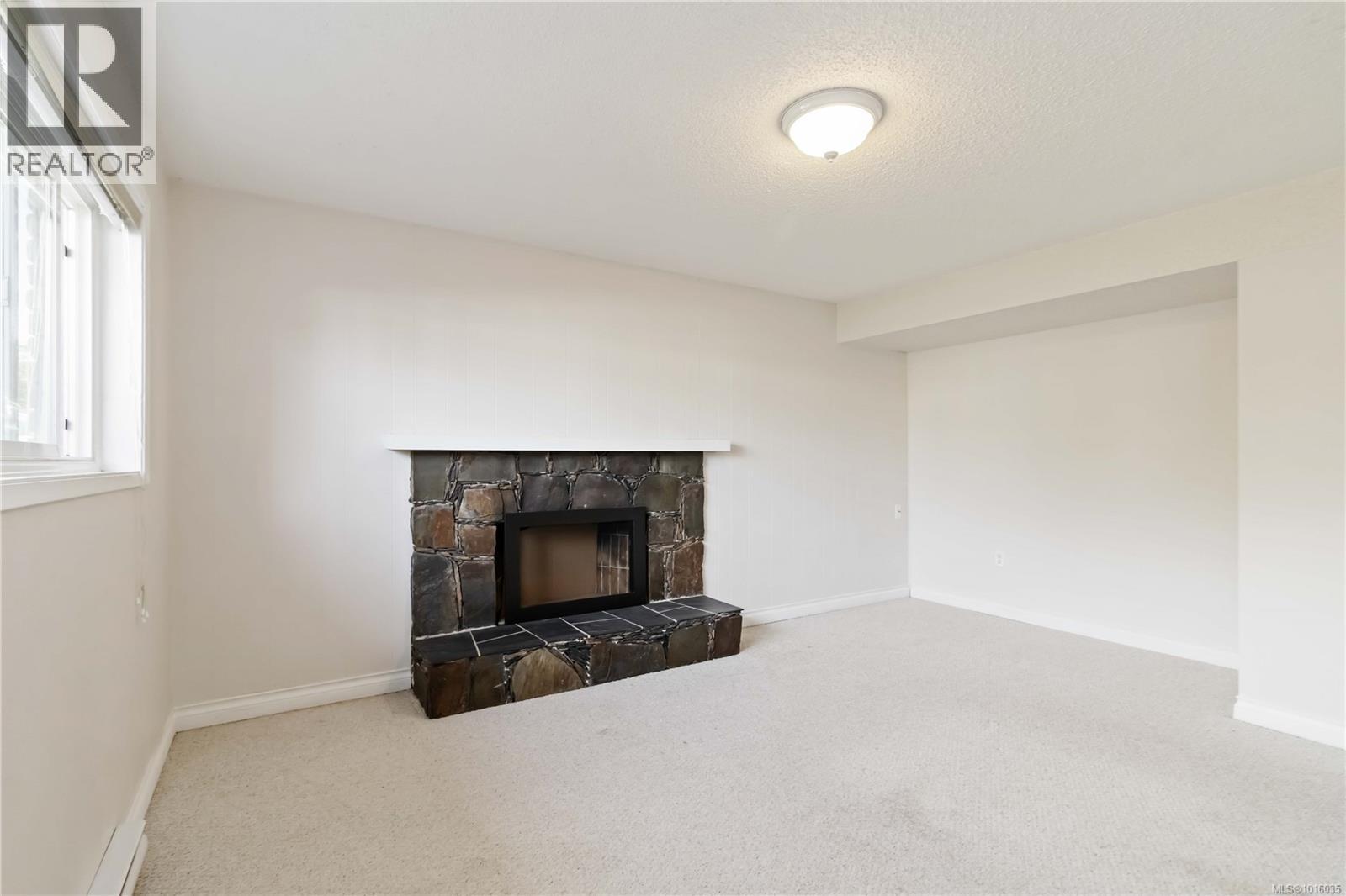  1817 Hartwood Place, Saanich