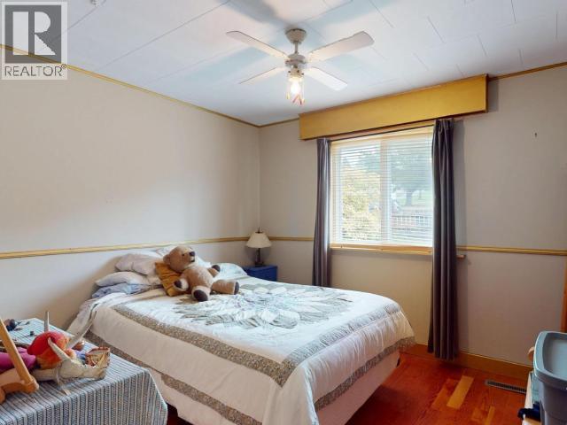6475 SETON AVE, Powell River