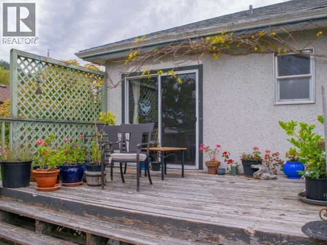 6475 SETON AVE, Powell River
