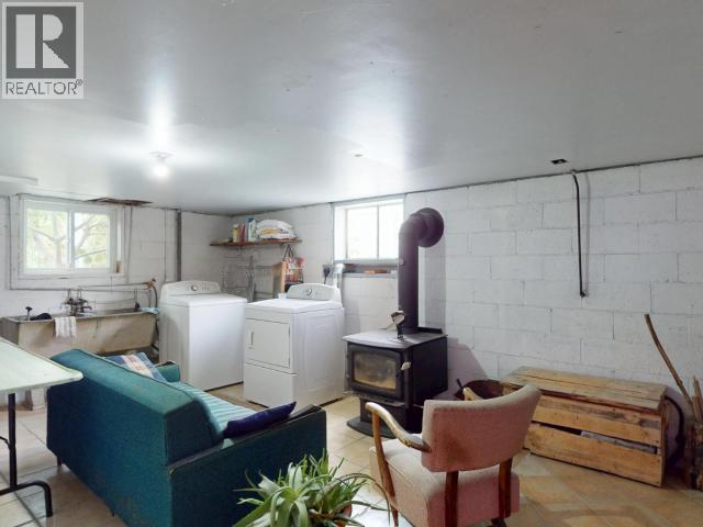 6475 SETON AVE, Powell River