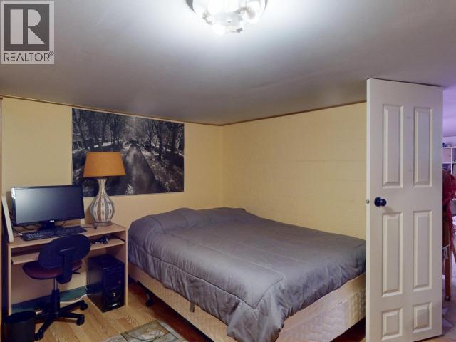 6475 SETON AVE, Powell River
