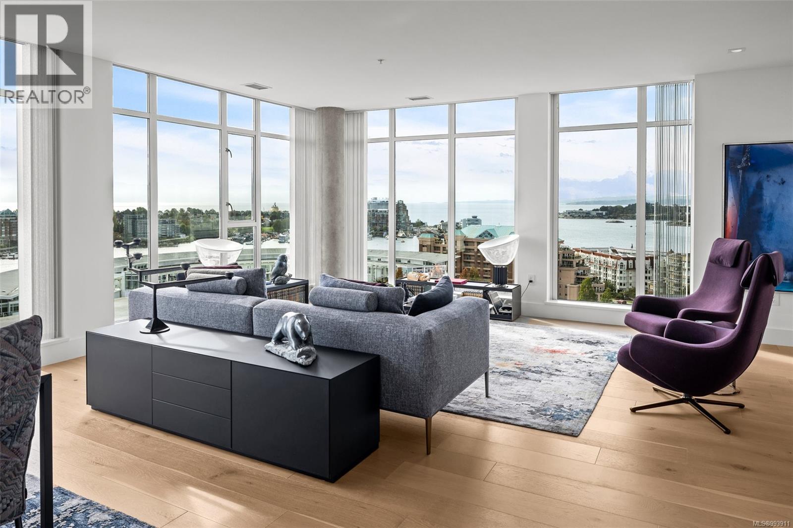 909/910 100 Saghalie Road, Victoria