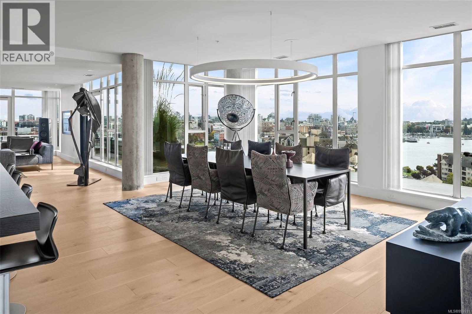 909/910 100 Saghalie Road, Victoria