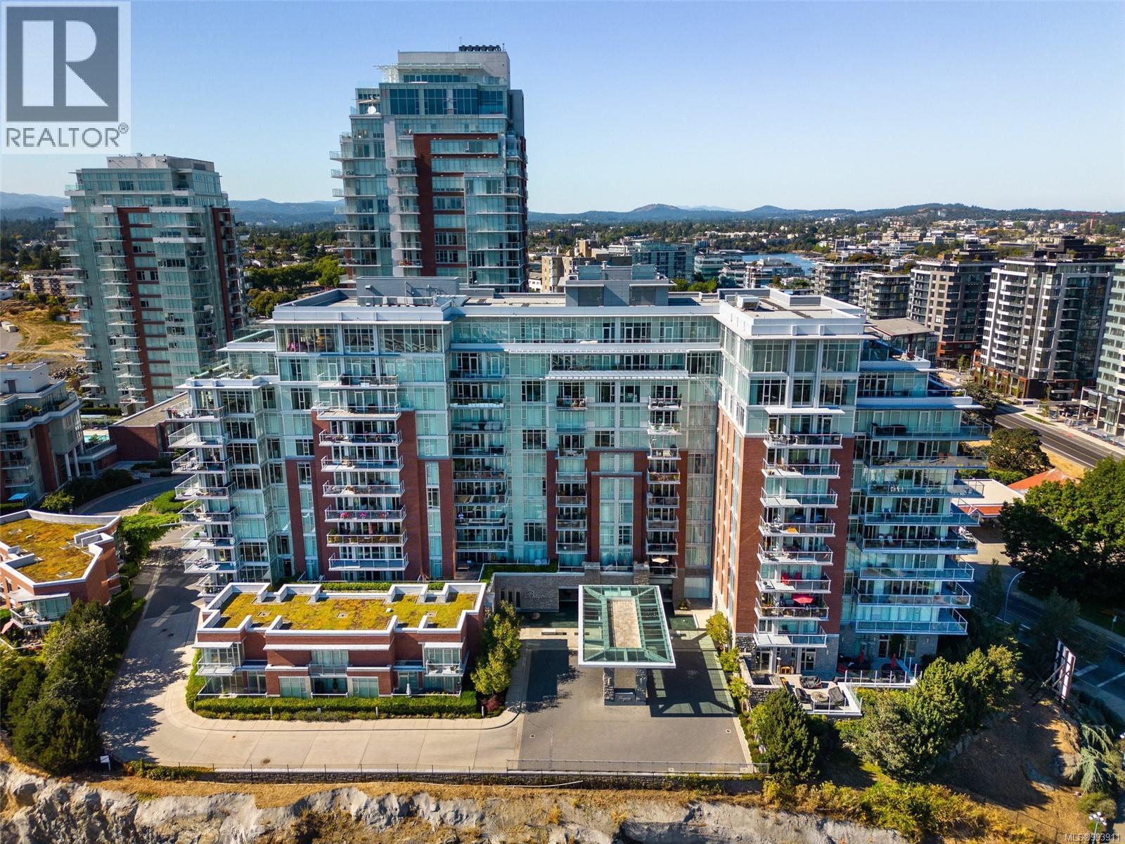909/910 100 Saghalie Road, Victoria