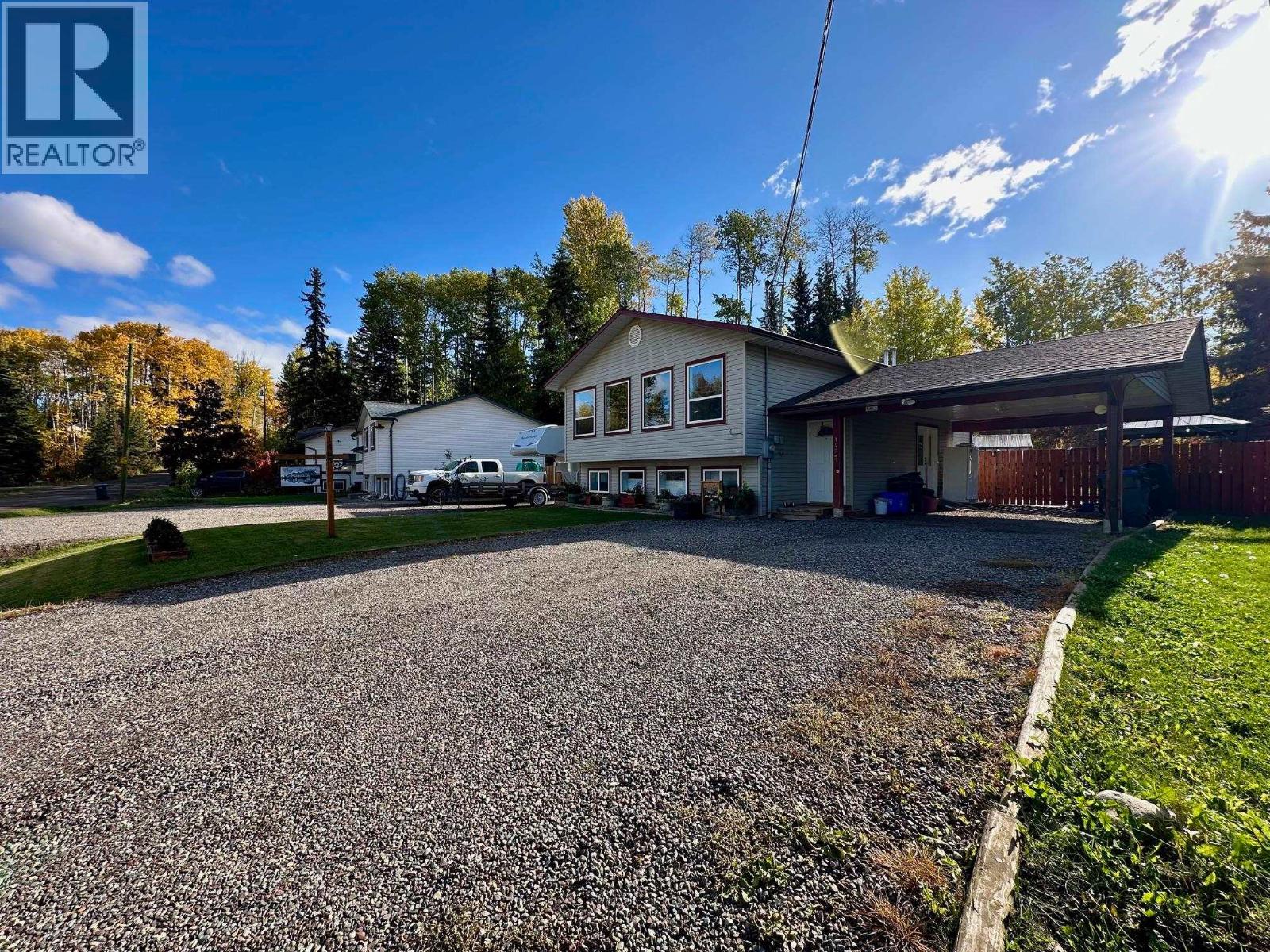 1465 WILLOW Street, Telkwa