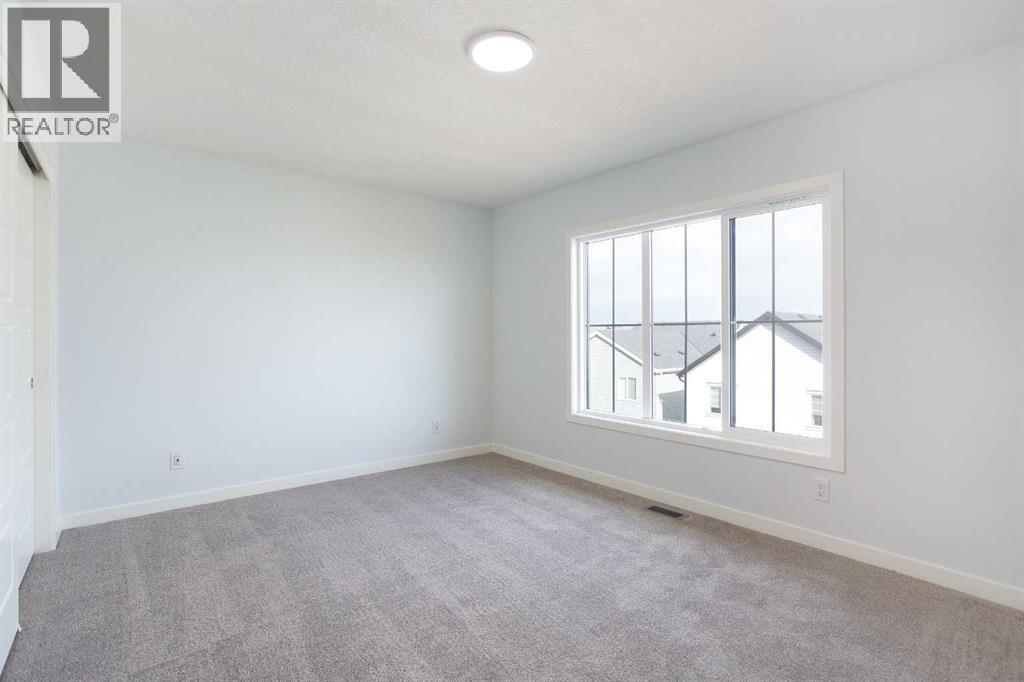 Single Family House for Sale in   Rangeview Drive SE Rangeview Calgary 