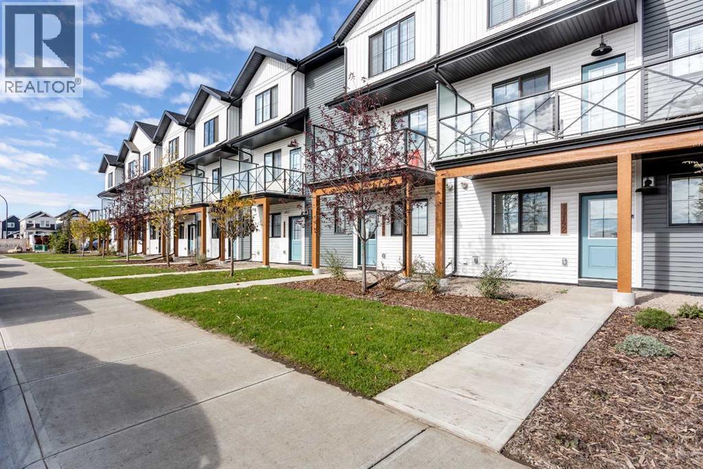 Single Family House for Sale in   Rangeview Drive SE Rangeview Calgary 