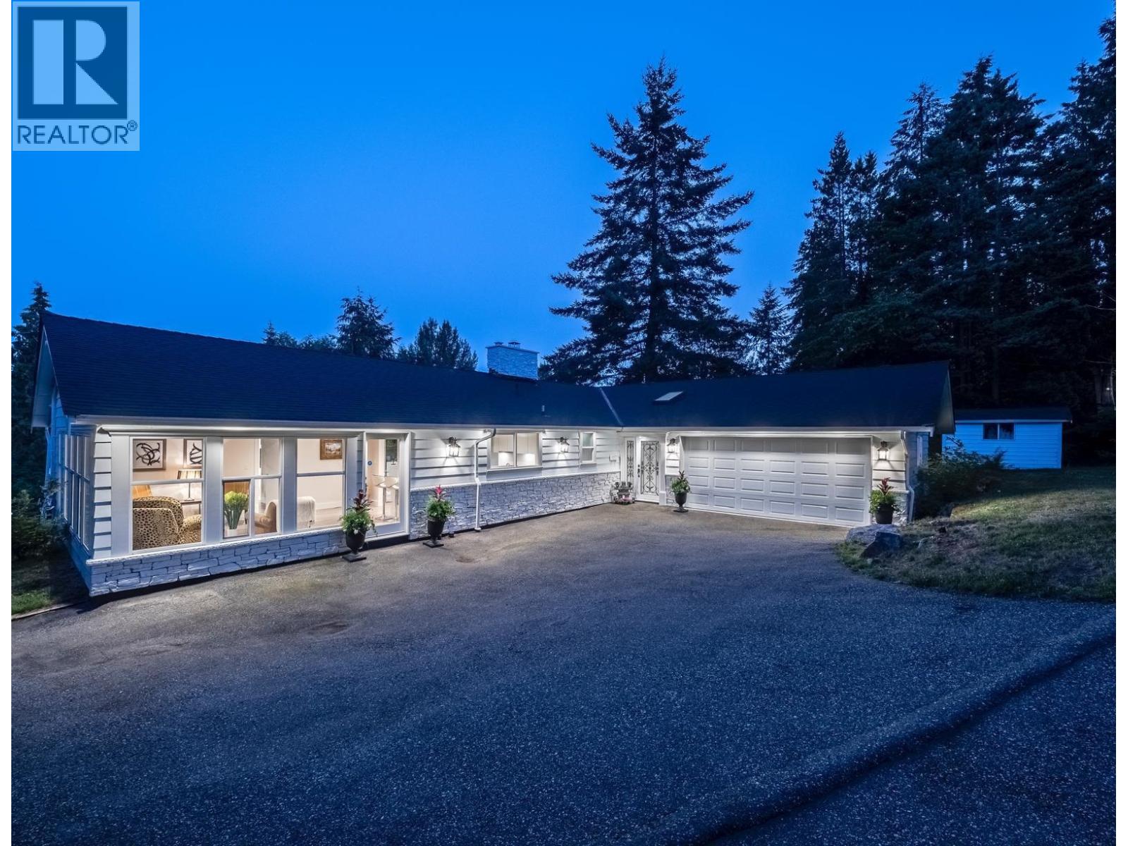 638 KING GEORGES WAY, West Vancouver