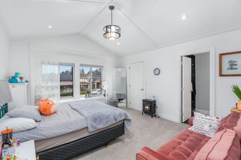 11897 82 AVENUE, Delta