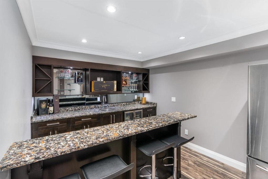 11897 82 AVENUE, Delta