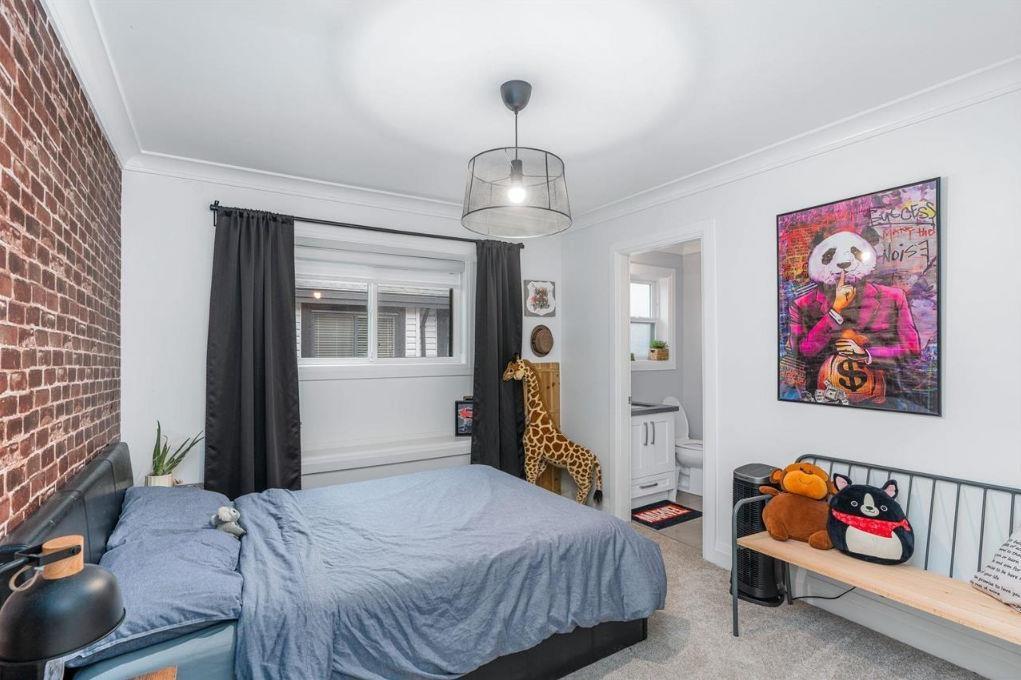 11897 82 AVENUE, Delta