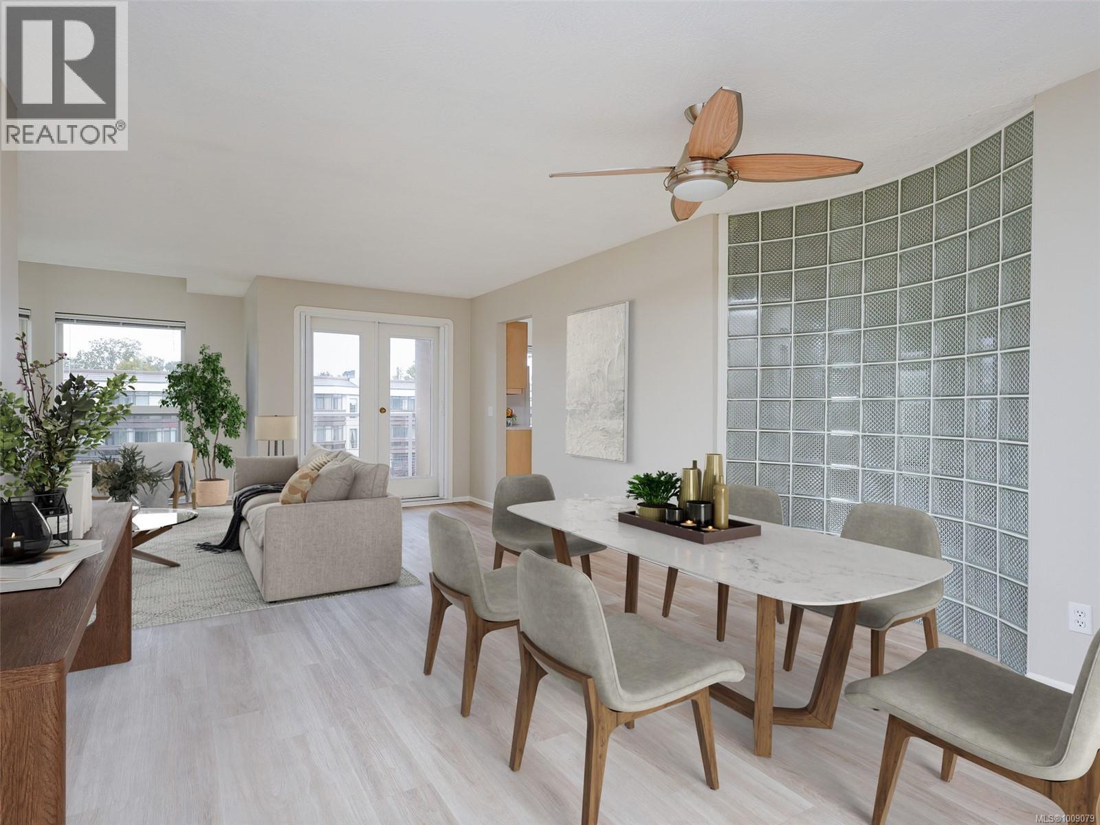 402 1519 Hillside Avenue, Victoria