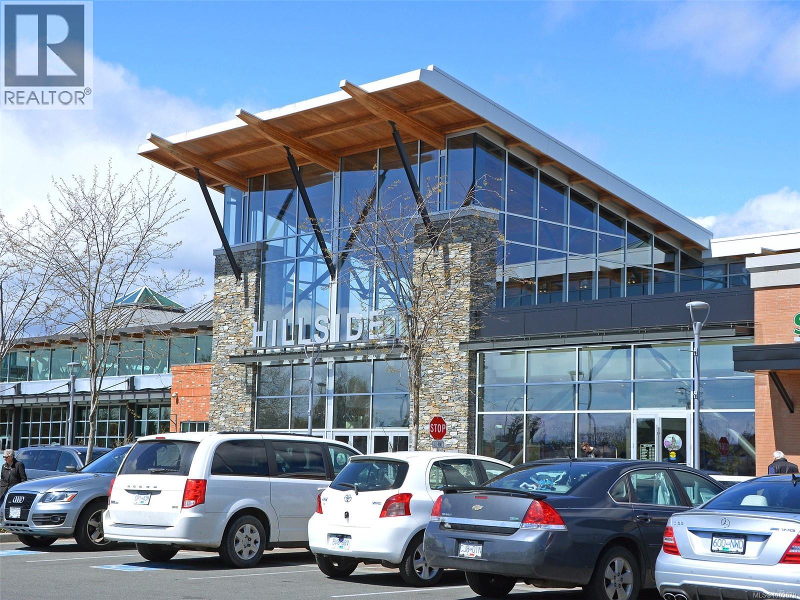 402 1519 Hillside Avenue, Victoria
