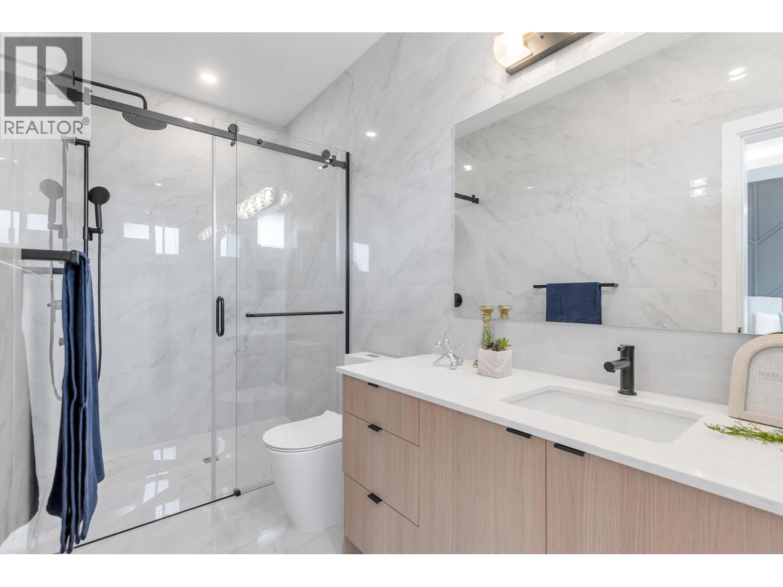 1 7750 MAYFIELD STREET, Burnaby