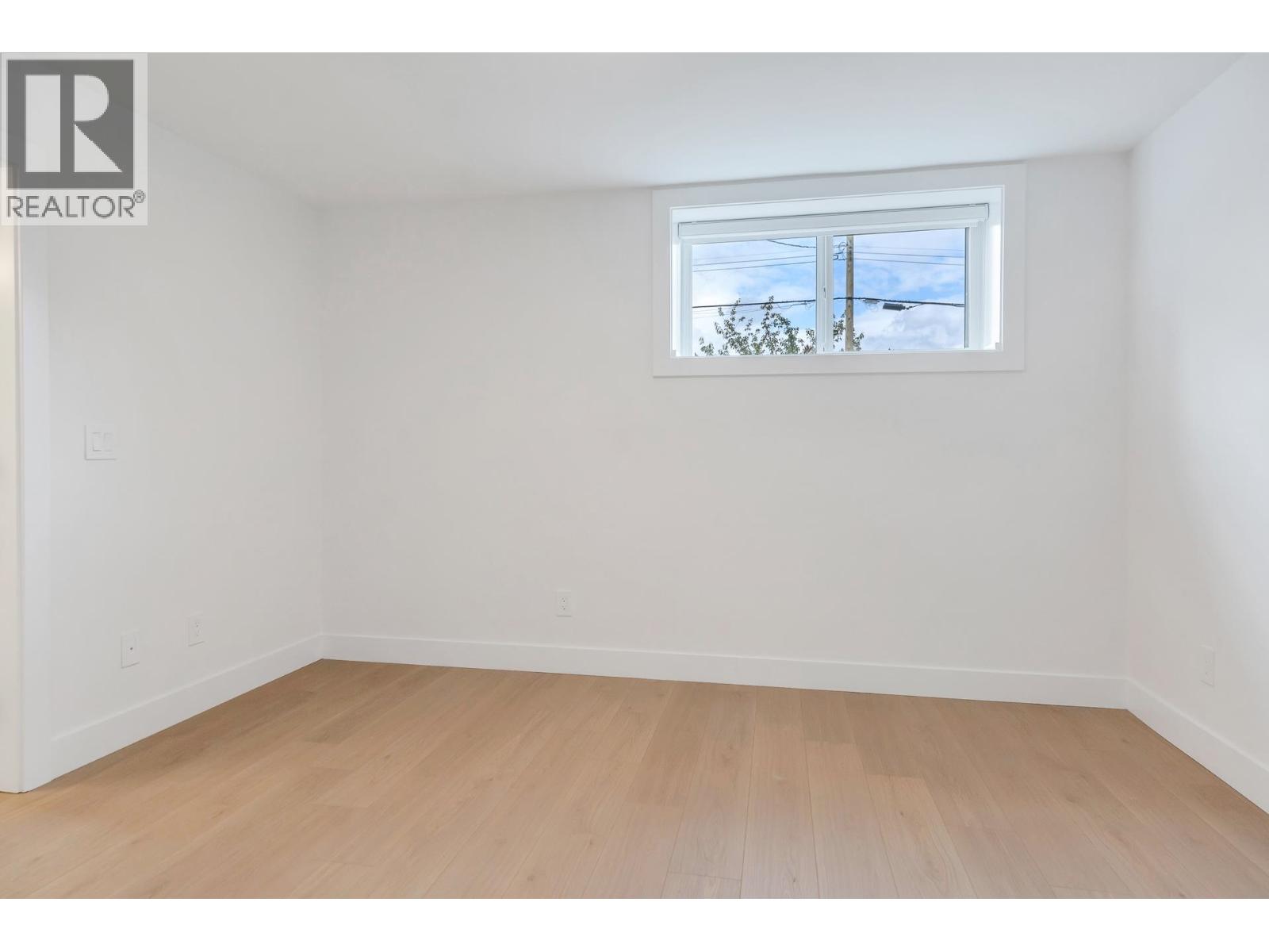 1 7750 MAYFIELD STREET, Burnaby