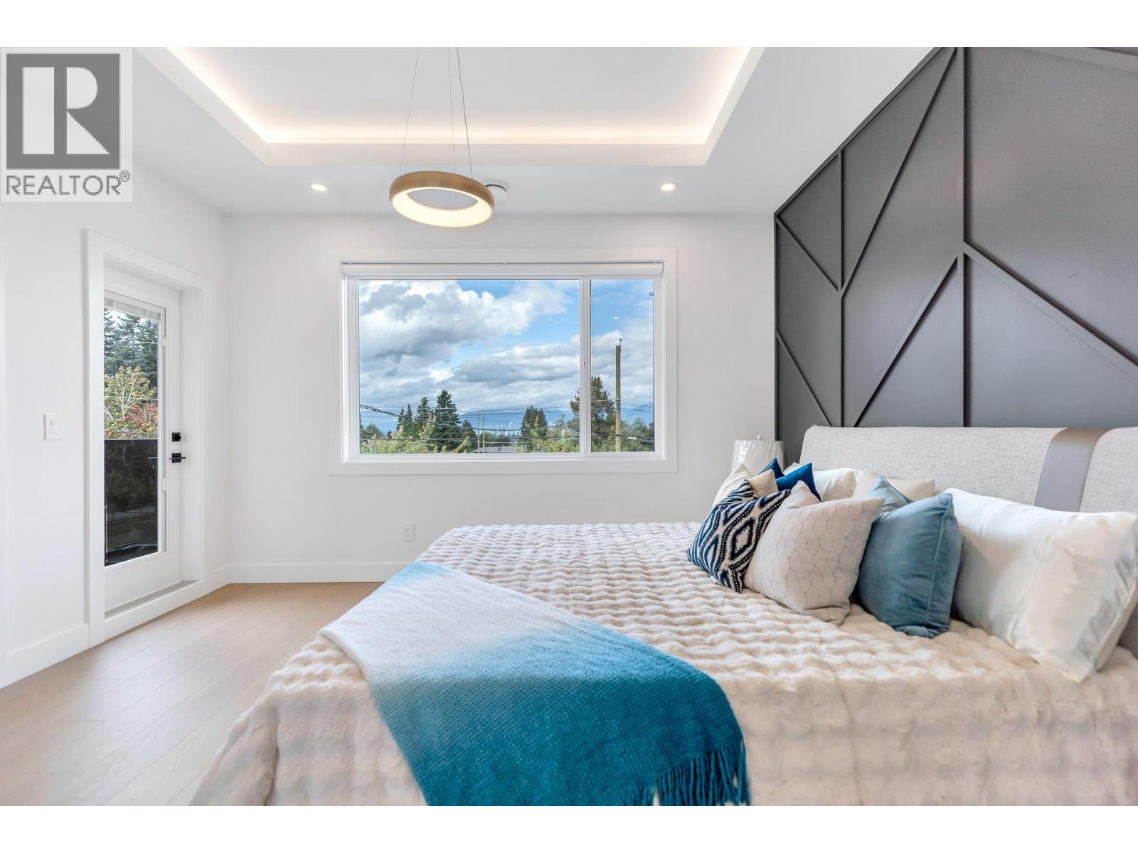 1 7750 MAYFIELD STREET, Burnaby