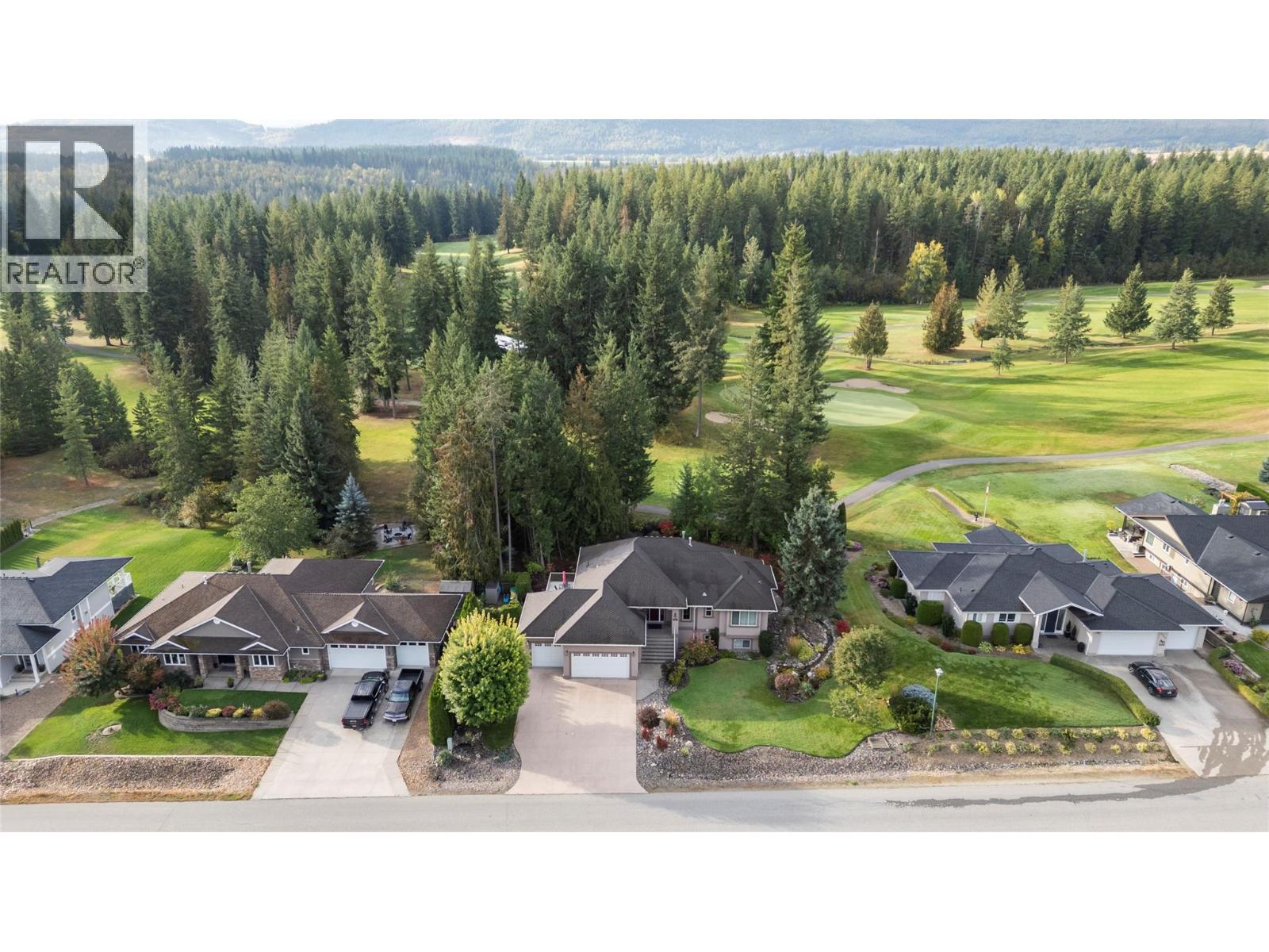  2706 Golf Course Drive, Blind Bay