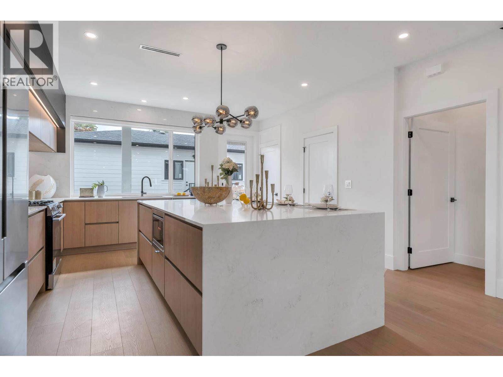 4 7750 MAYFIELD STREET, Burnaby