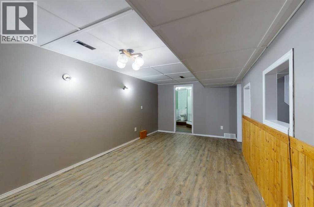 Single Family House Bungalow for Sale in   Street Mountview Grande Prairie 