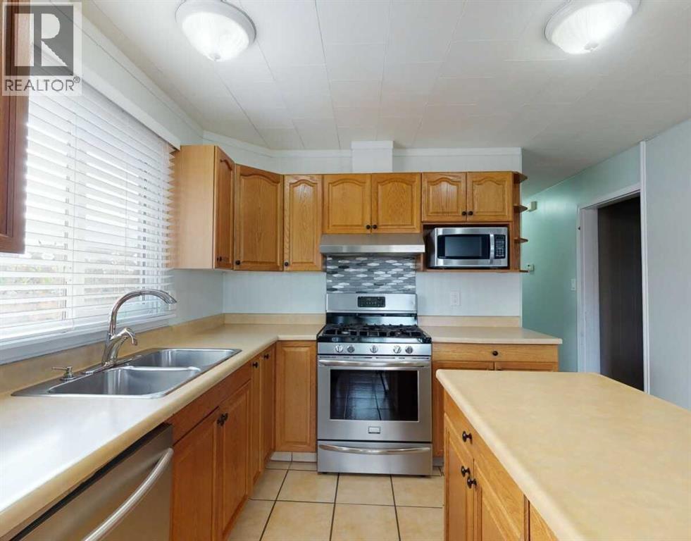Single Family House Bungalow for Sale in   Street Mountview Grande Prairie 