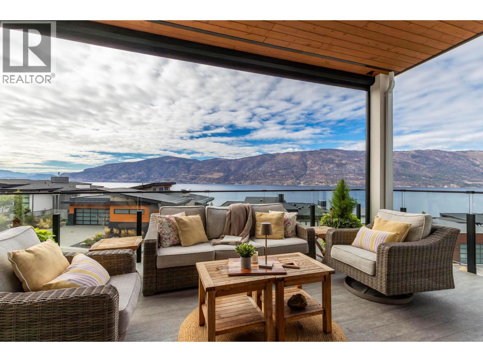 1768 Slateview Crescent, Lake Country