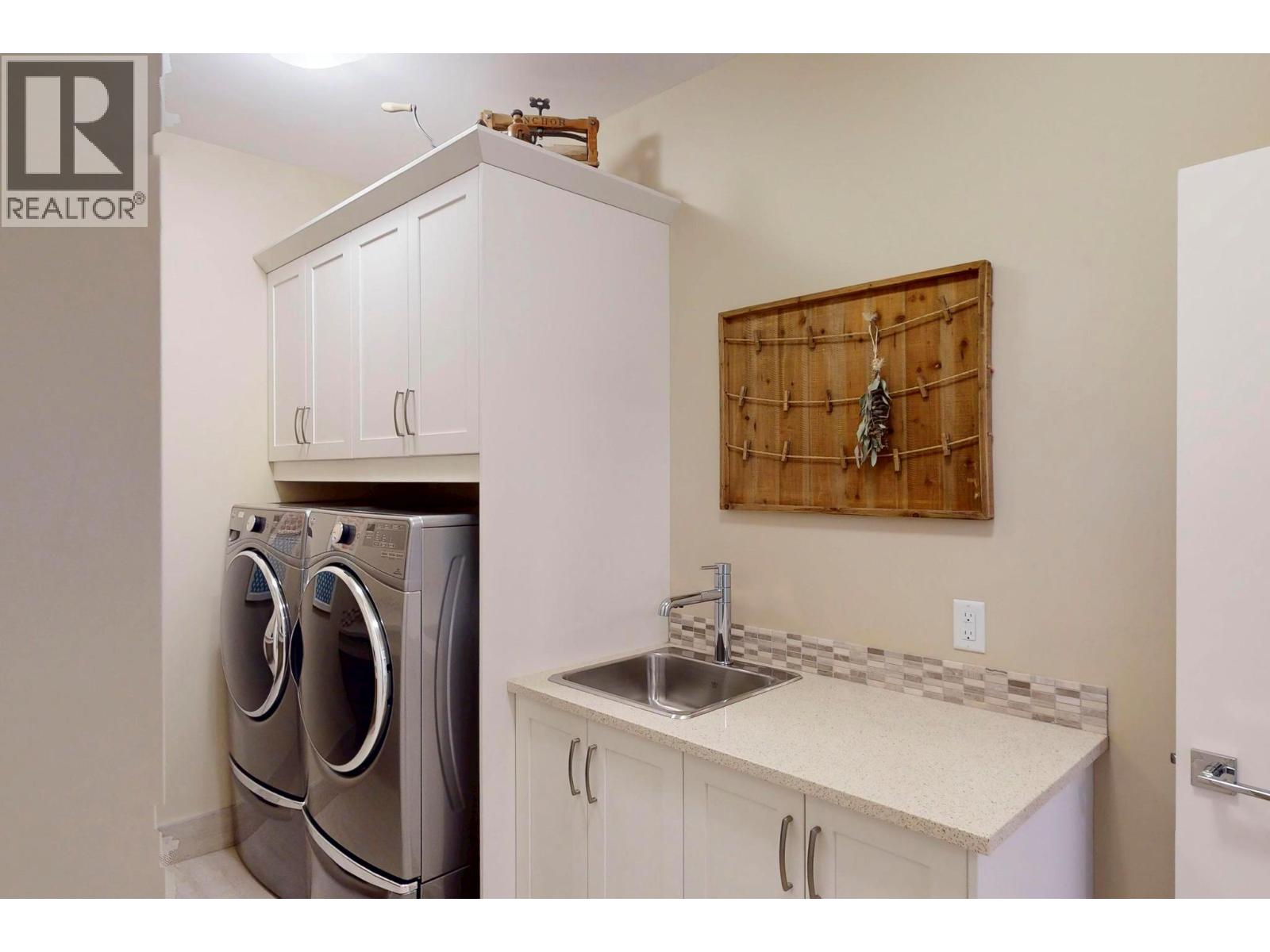  1768 Slateview Crescent, Lake Country