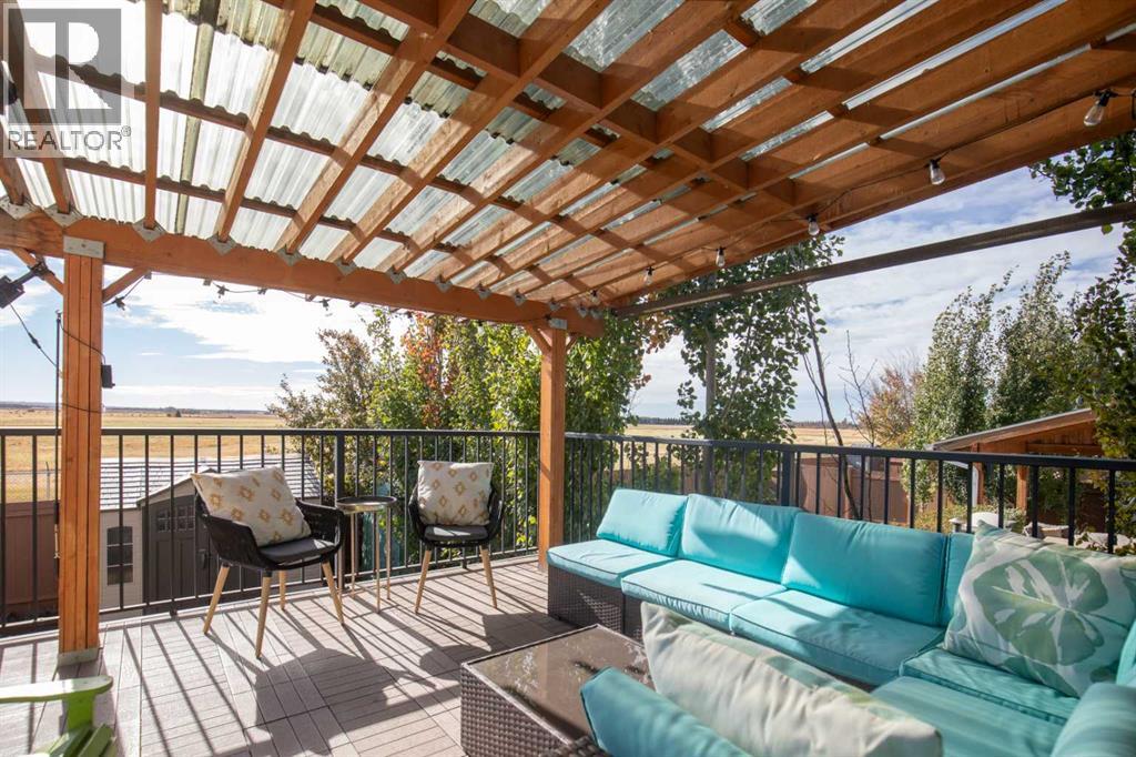 42 Iron Wolf Court, Lacombe