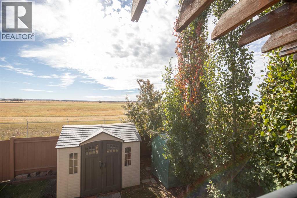 42 Iron Wolf Court, Lacombe