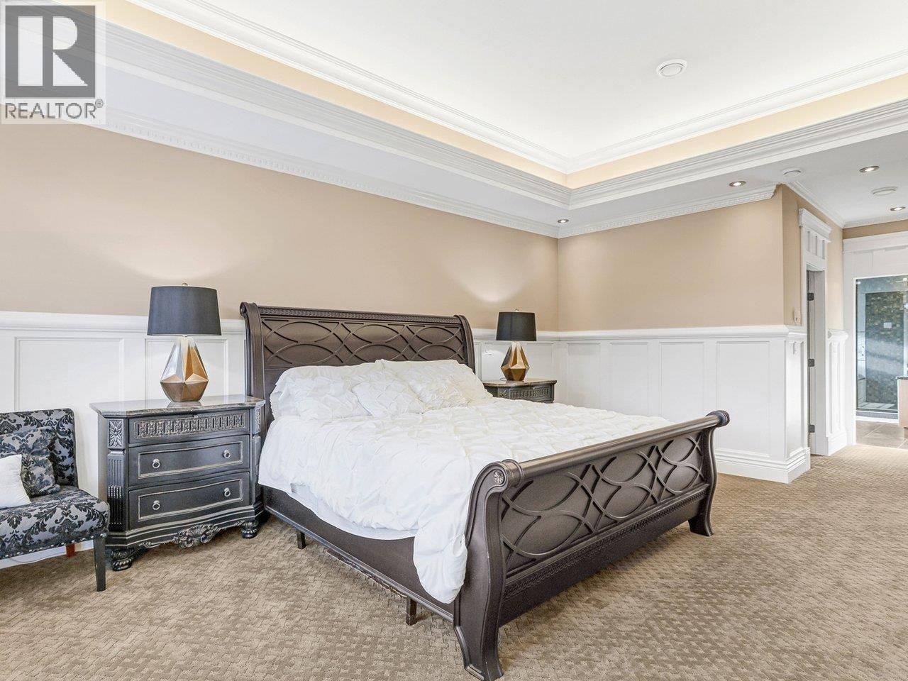 8260 GILBERT ROAD, Richmond