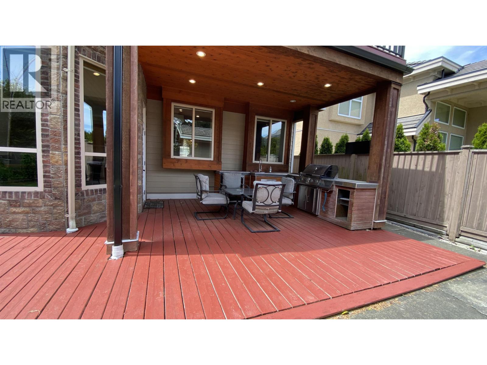 8260 GILBERT ROAD, Richmond