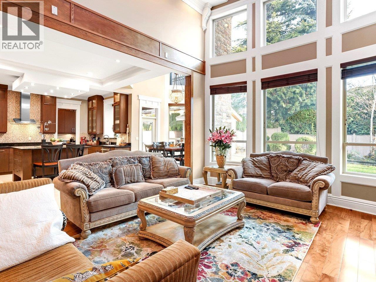 8260 GILBERT ROAD, Richmond