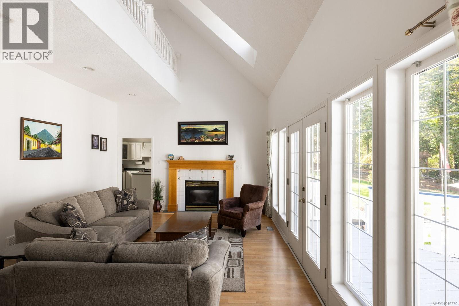  560 Salmon Road, North Saanich