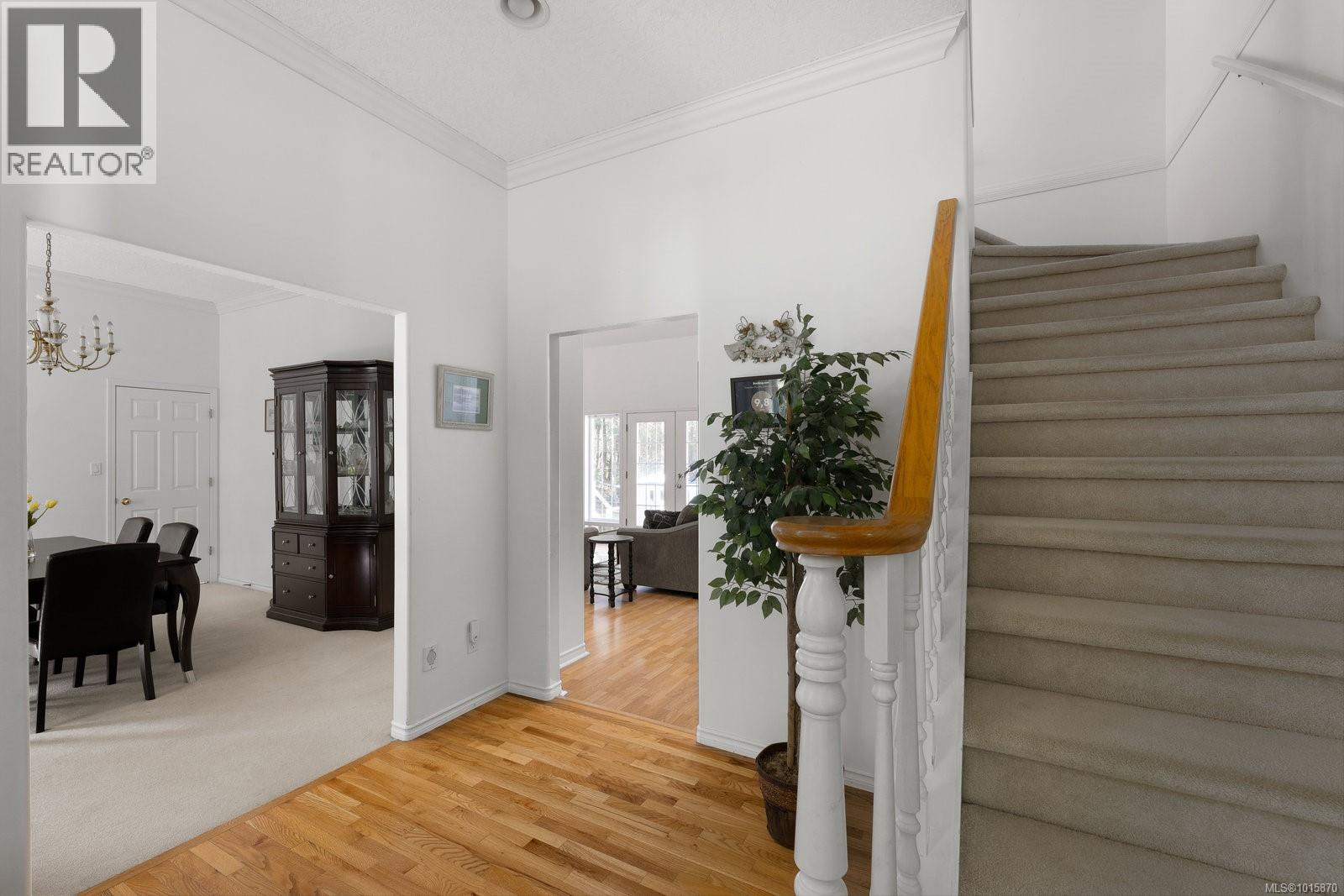 560 Salmon Road, North Saanich