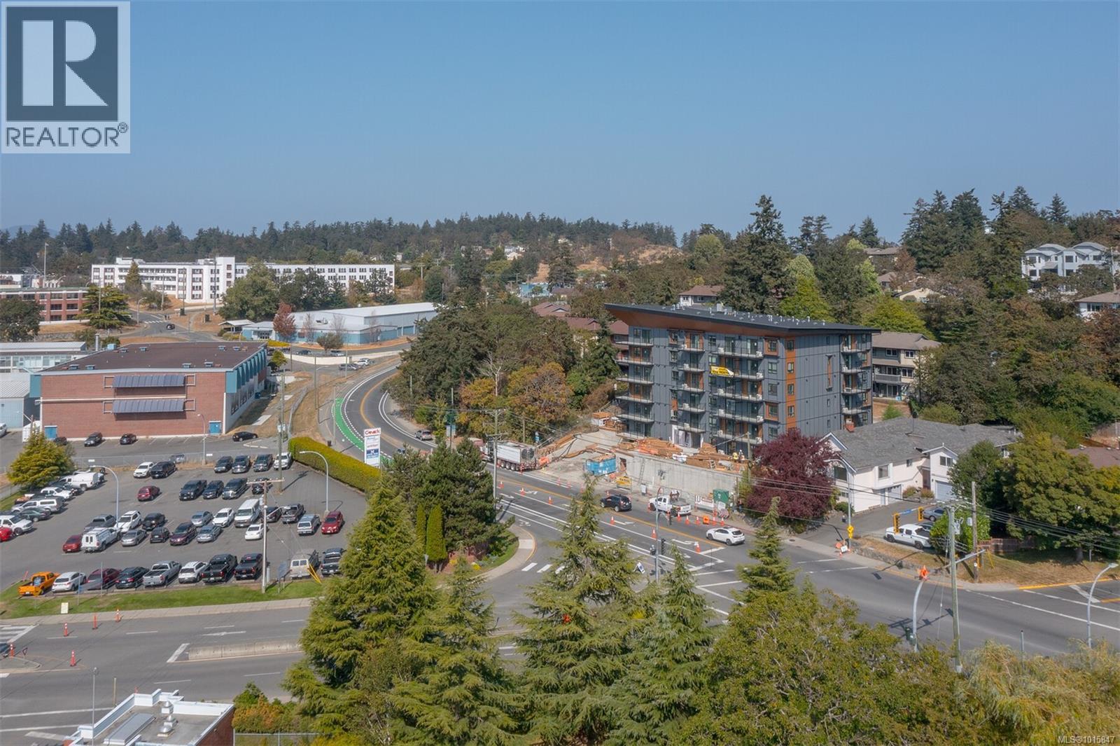  656 Admirals Road, Esquimalt