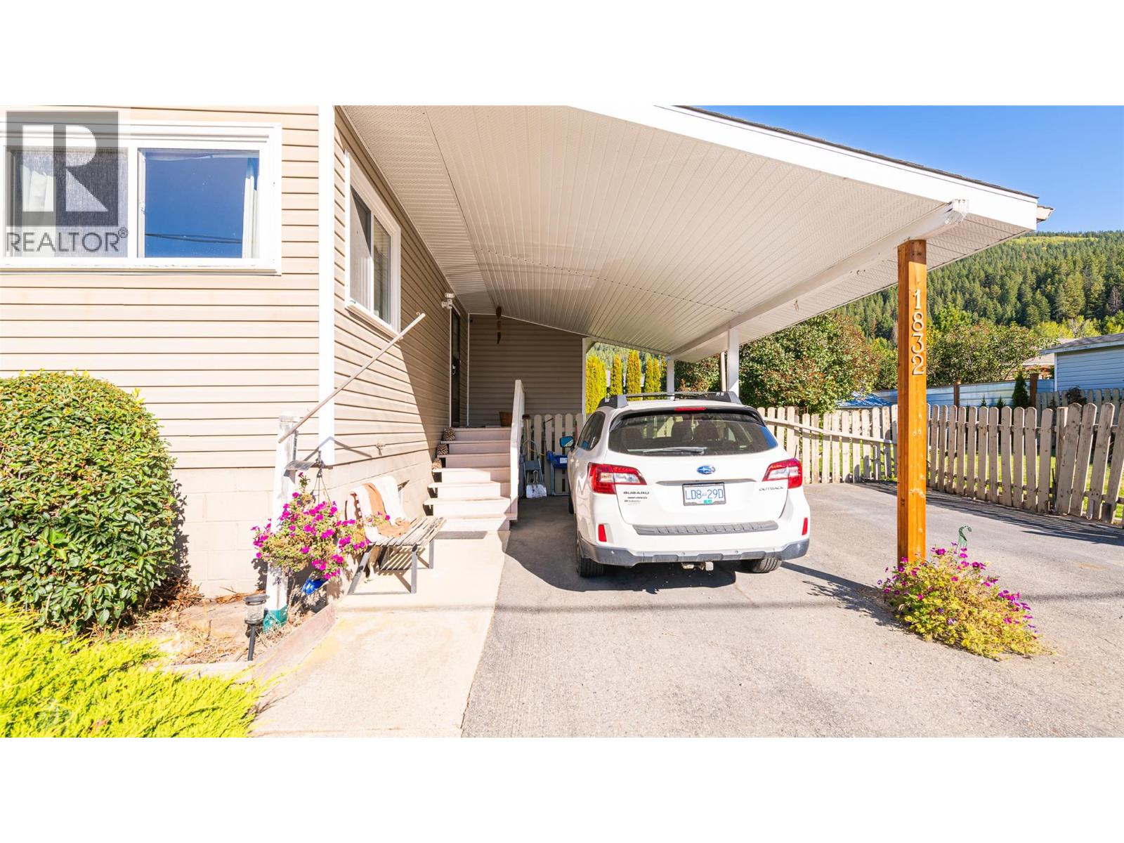 1832 Hurl Street, Creston