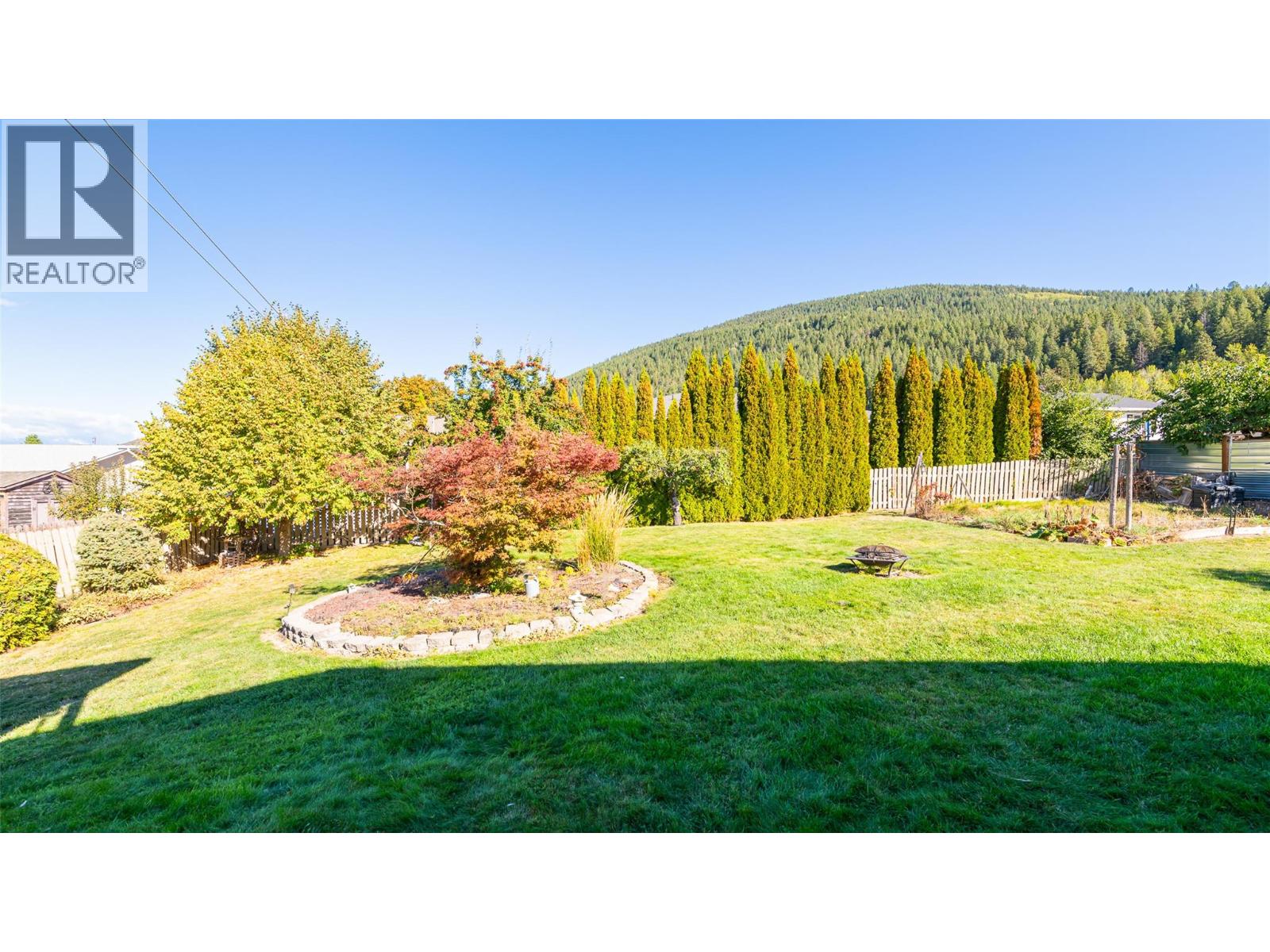 1832 Hurl Street, Creston