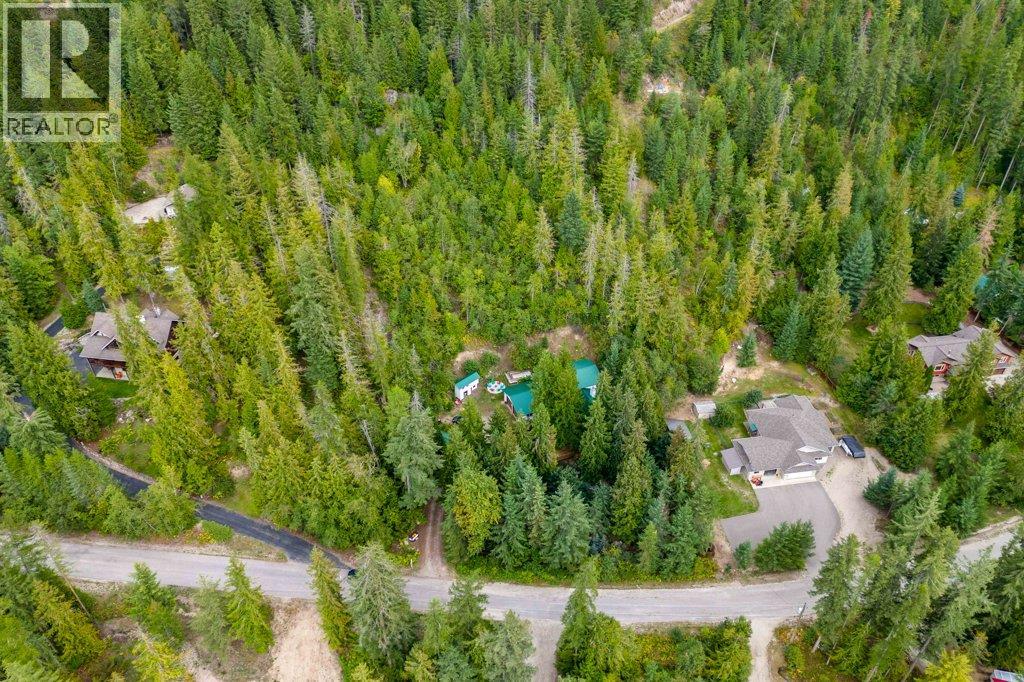  9048 Hummingbird Drive, Swansea Point