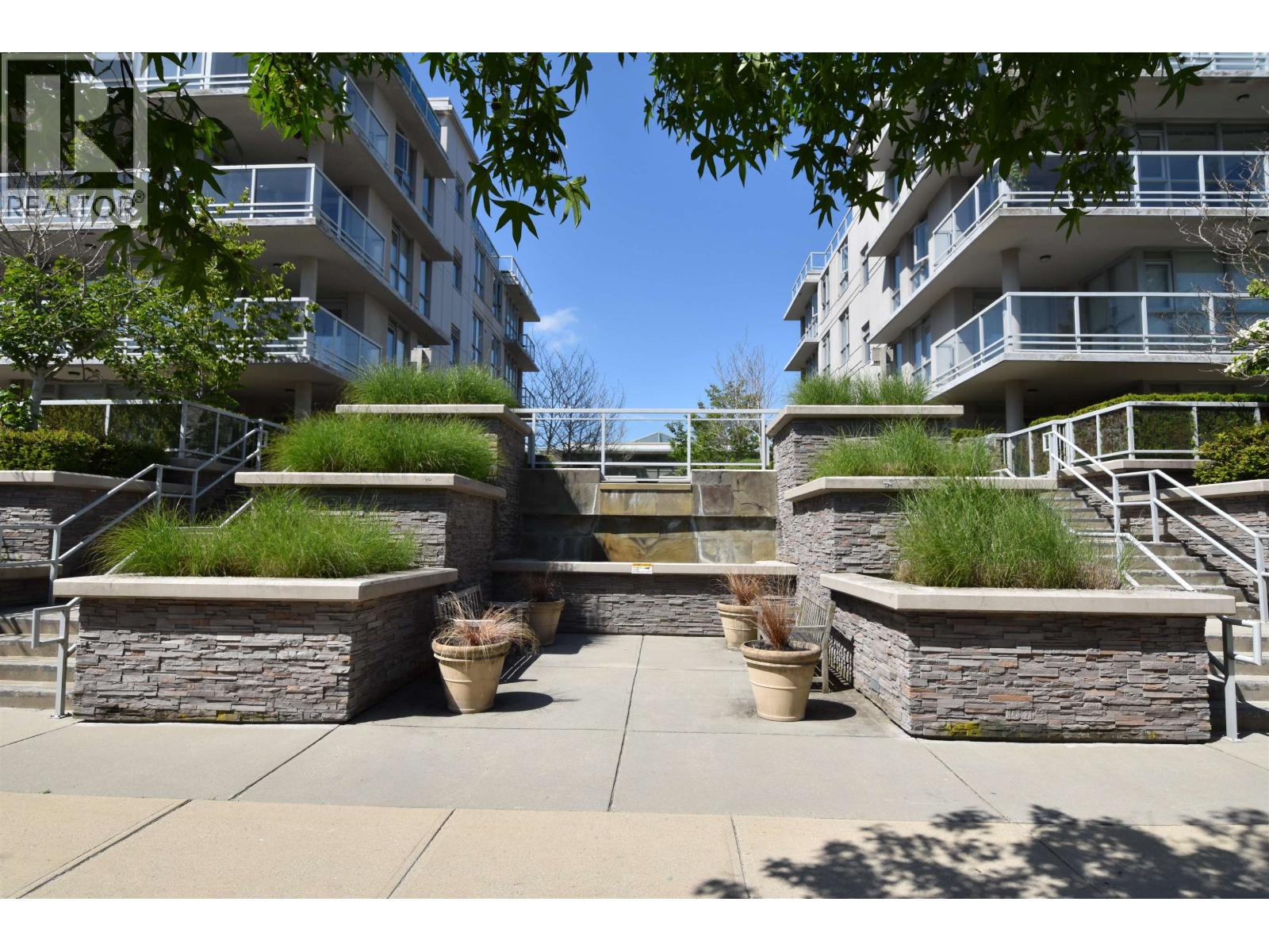 116 9373 HEMLOCK DRIVE, Richmond