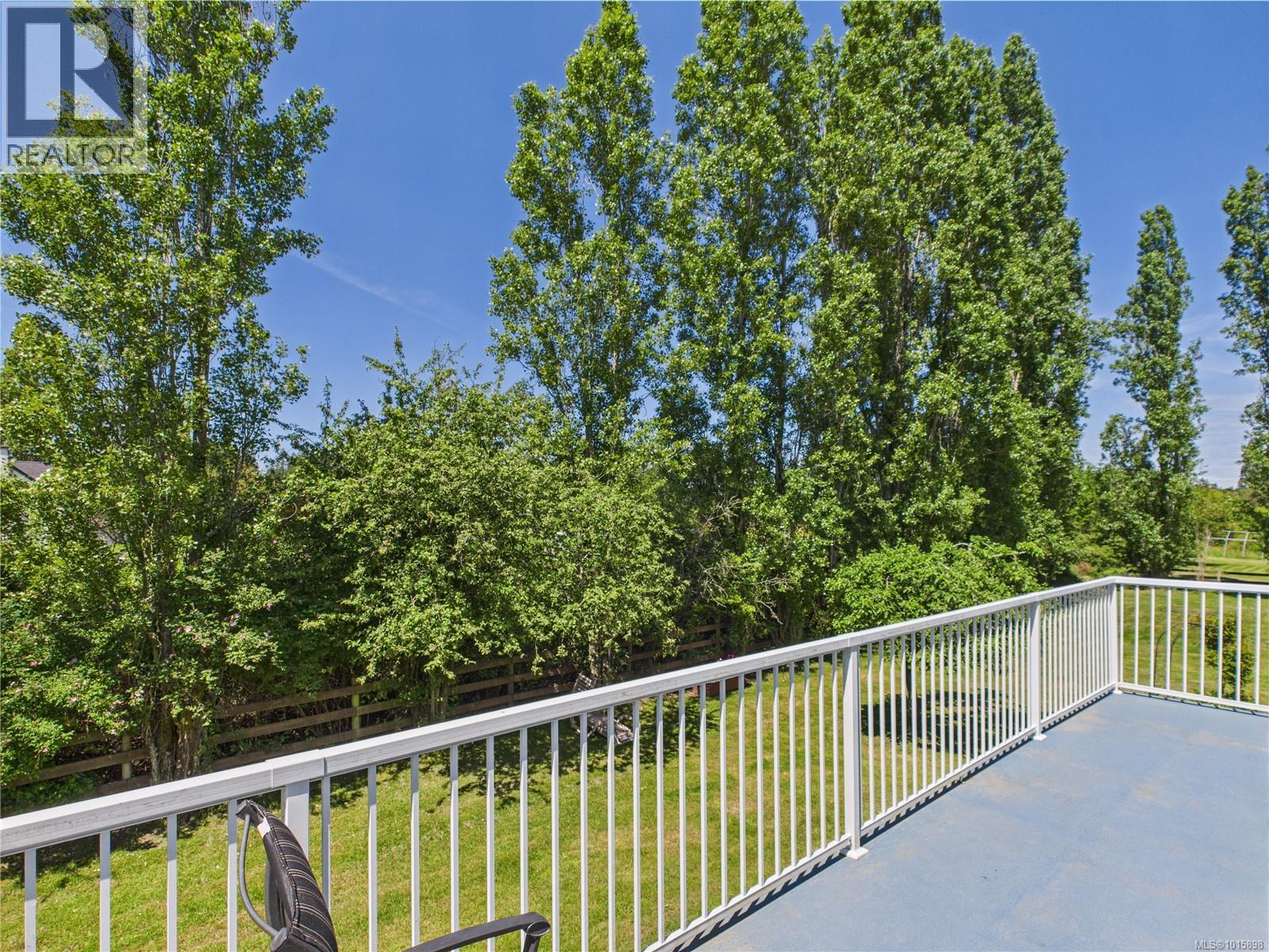  1920 Mills Road, North Saanich