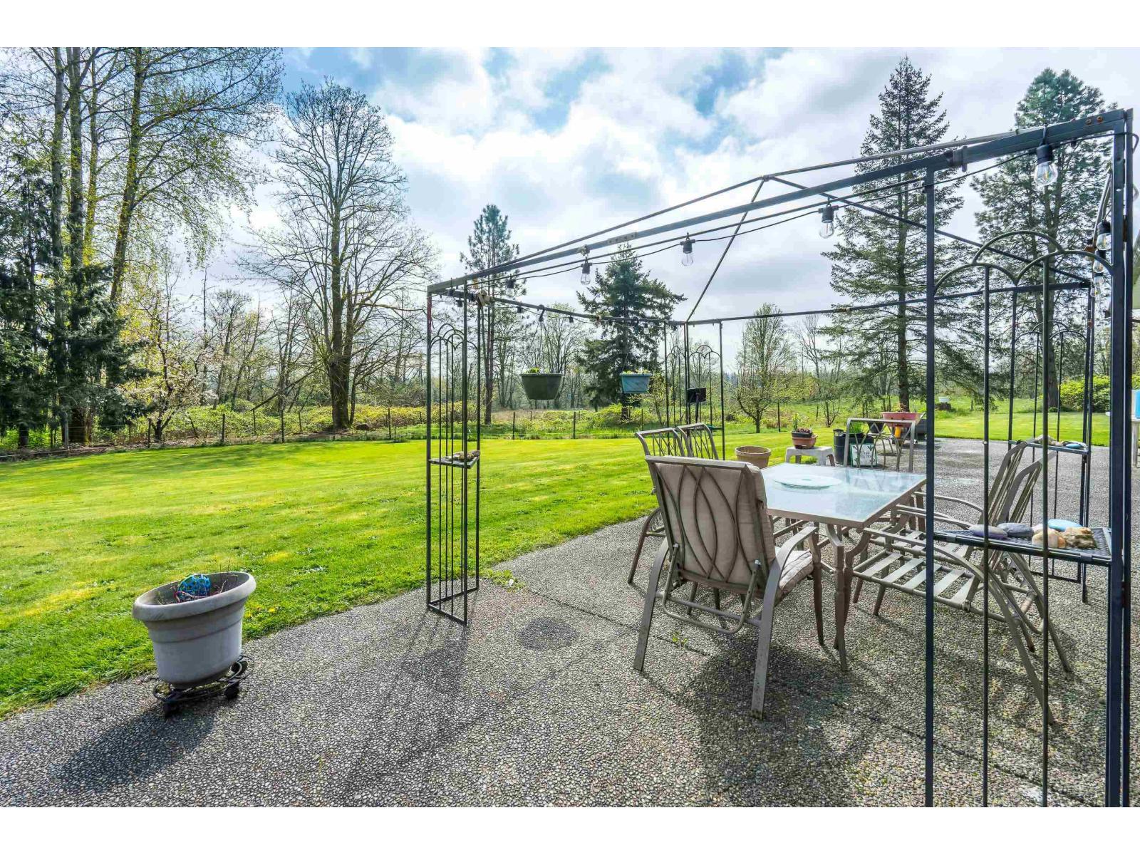 24548 21B AVENUE, Langley