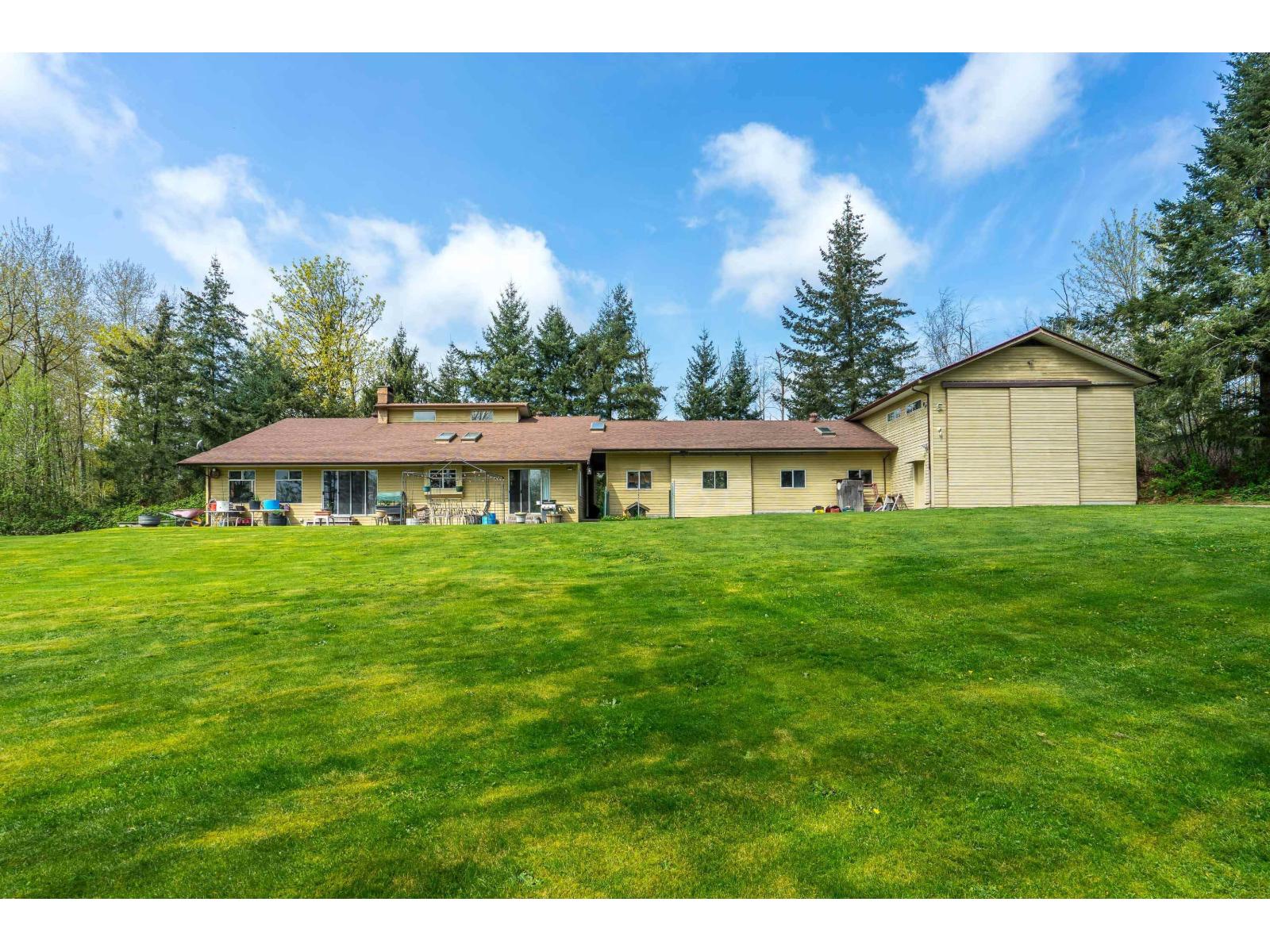 24548 21B AVENUE, Langley