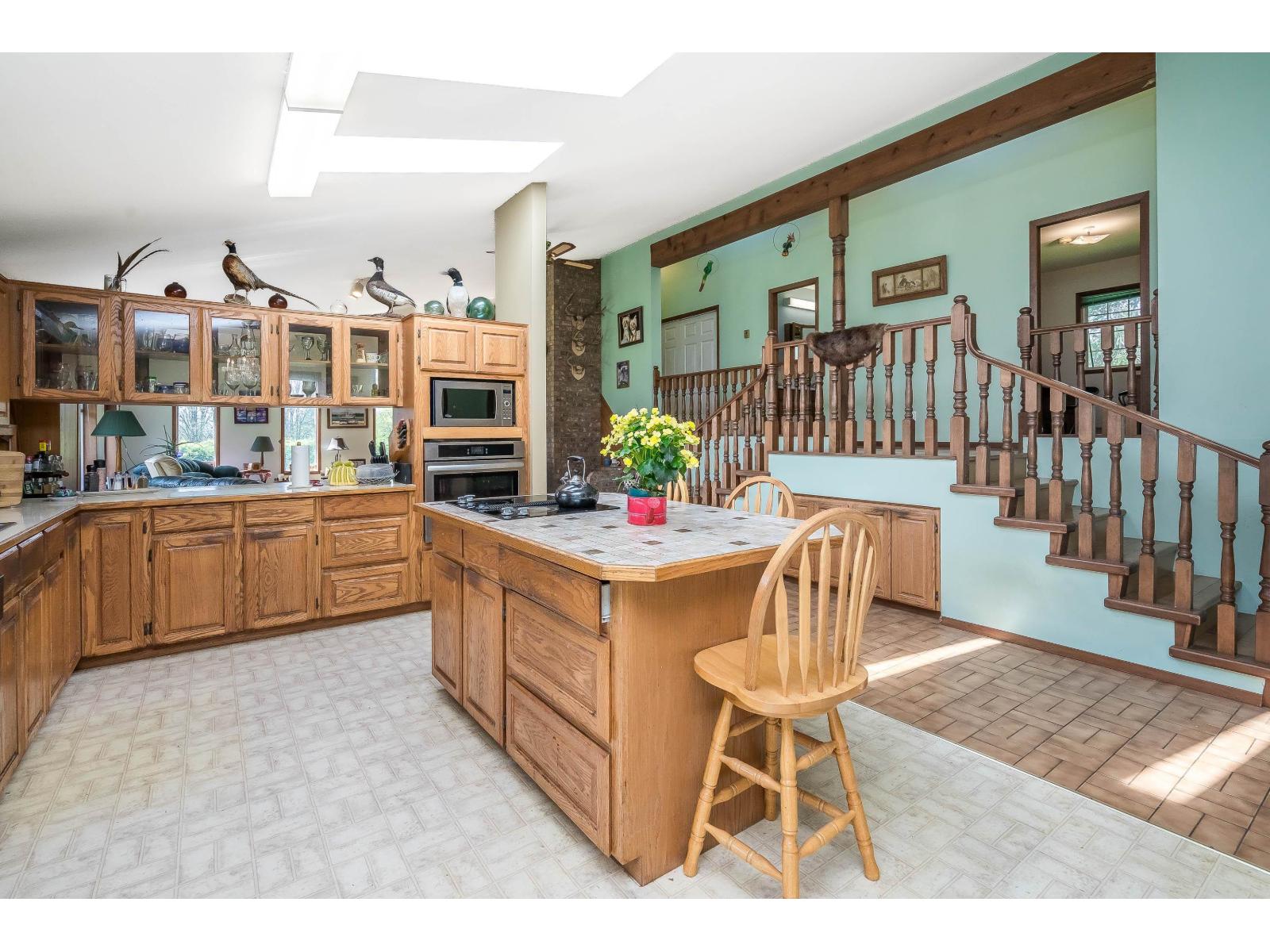 24548 21B AVENUE, Langley