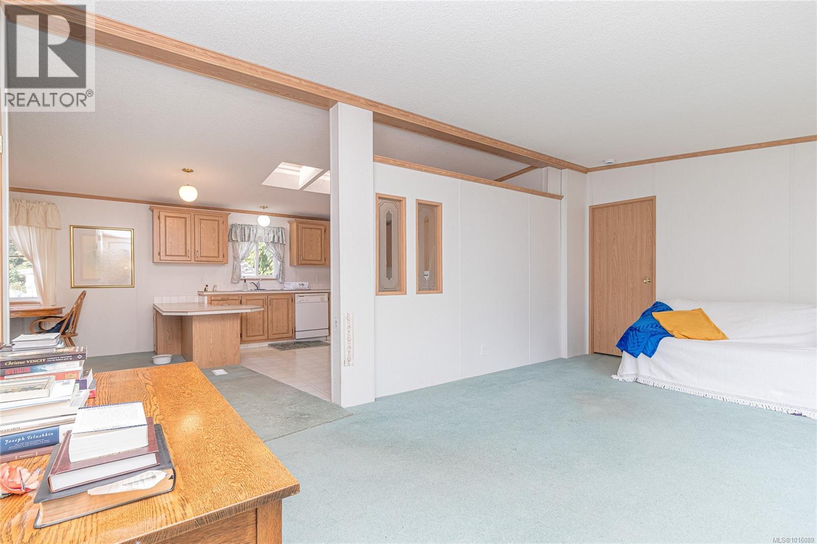  2574 Heron Way, Central Saanich
