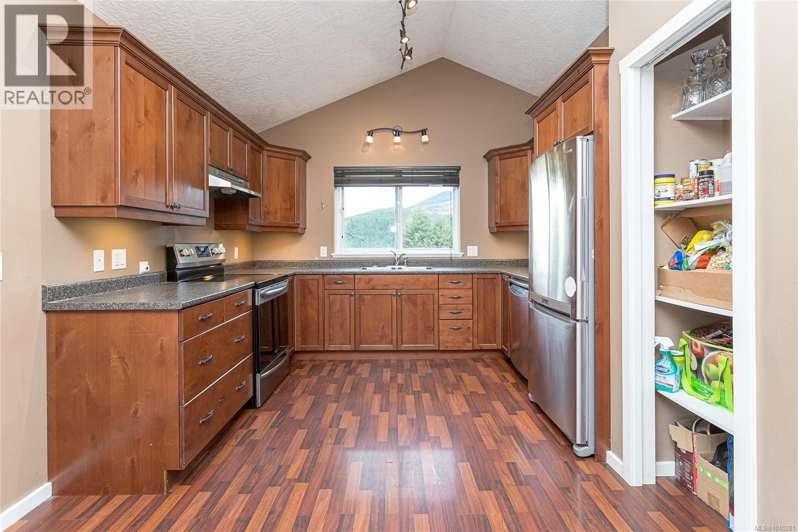 1759 Martini Way, Qualicum Beach