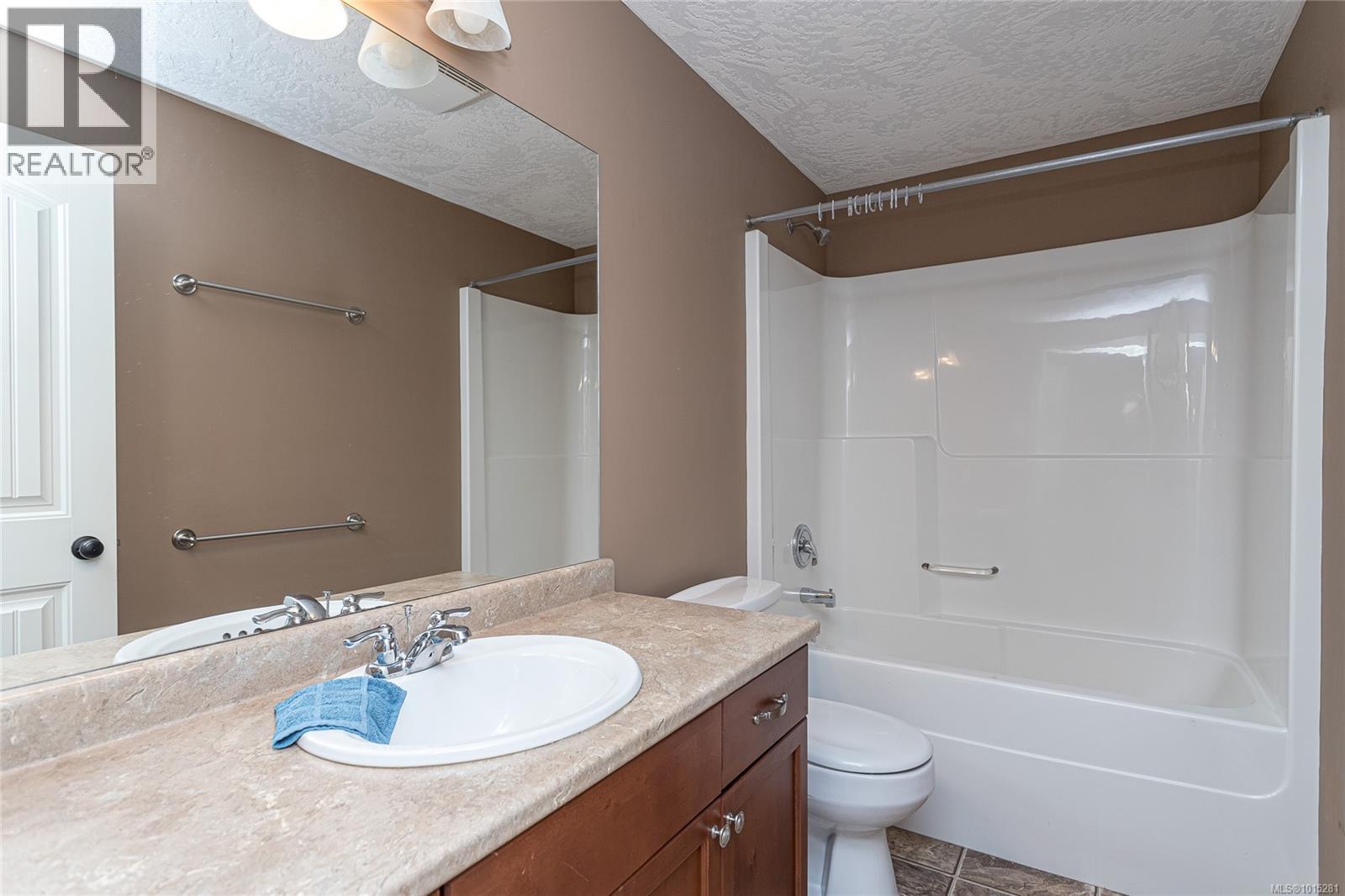 1759 Martini Way, Qualicum Beach