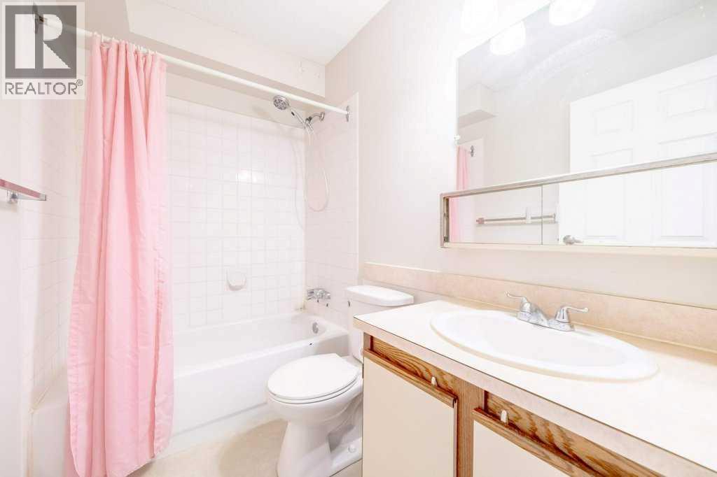 Single Family House for Sale in    Street SW Canyon Meadows Calgary 